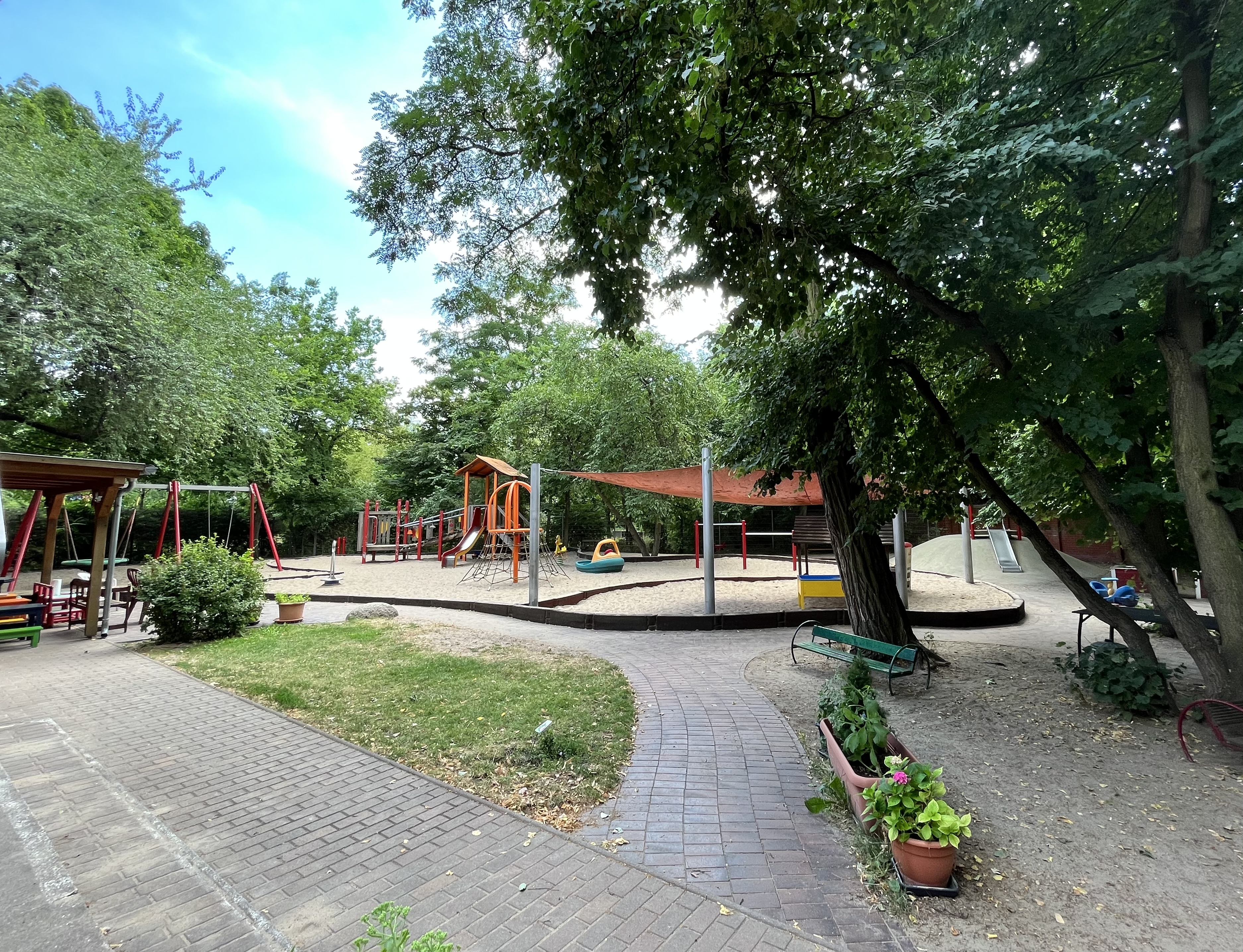  Paul-Gerhardt-Gemeinde/Berlin-Lichtenberg - Grüße aus dem Kindergarten Motiv 